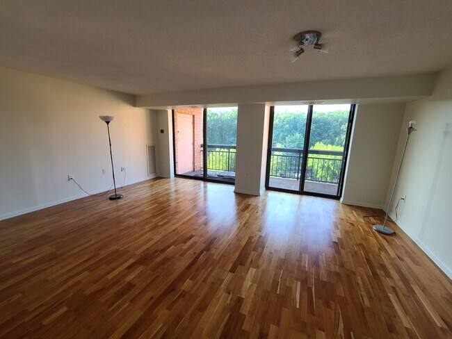 Photo - 2230 George C Marshall Dr Unit 1022