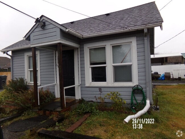 Building Photo - Cute 1 bd 1ba House Located in Hoquiam