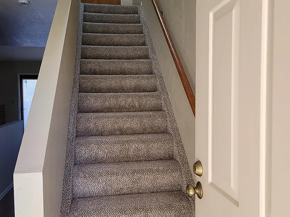 Photo - 1247 Holland Park Blvd