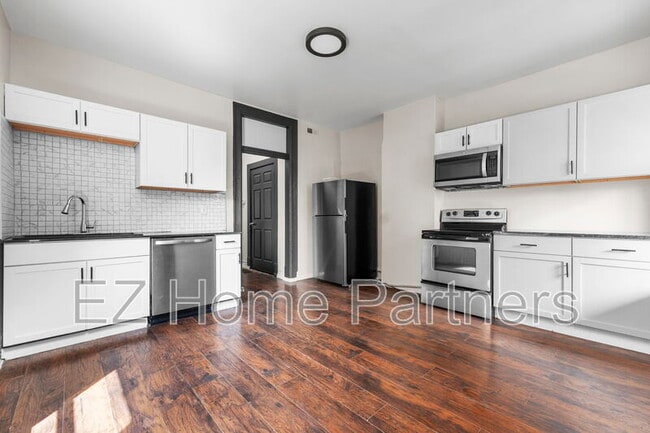 Building Photo - 3146 Nebraska Ave Unit 1F Rental
