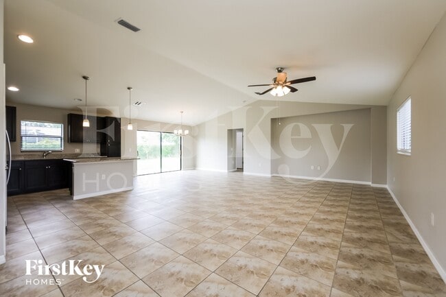 Photo - 209 SW 21st Terrace