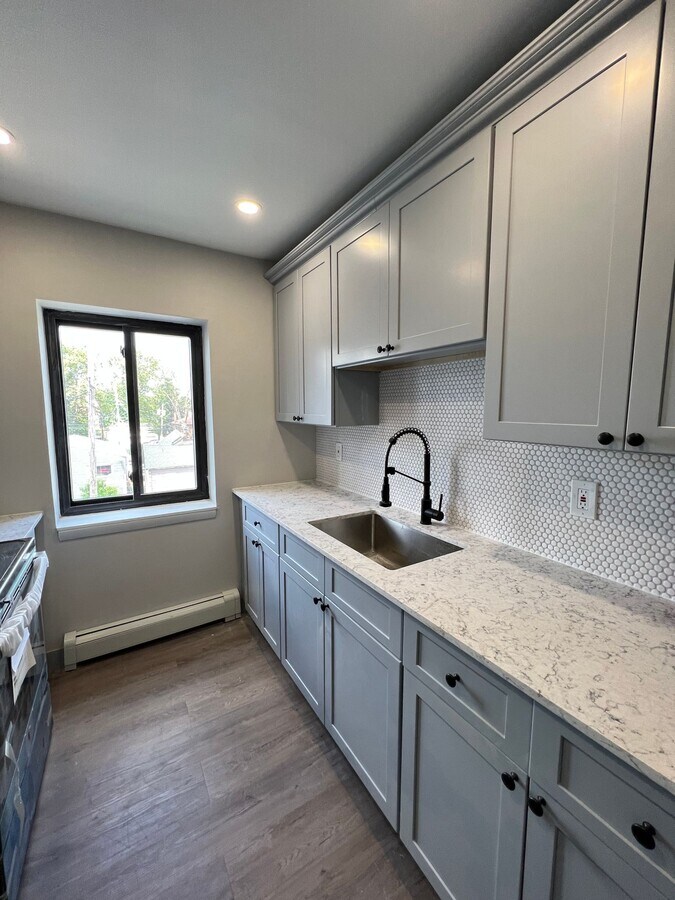 Photo - 360 Washington Avenue