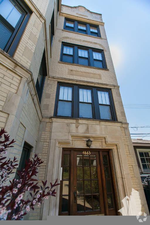 Building Photo - 4863 N Hermitage Ave Unit # 02E Rental