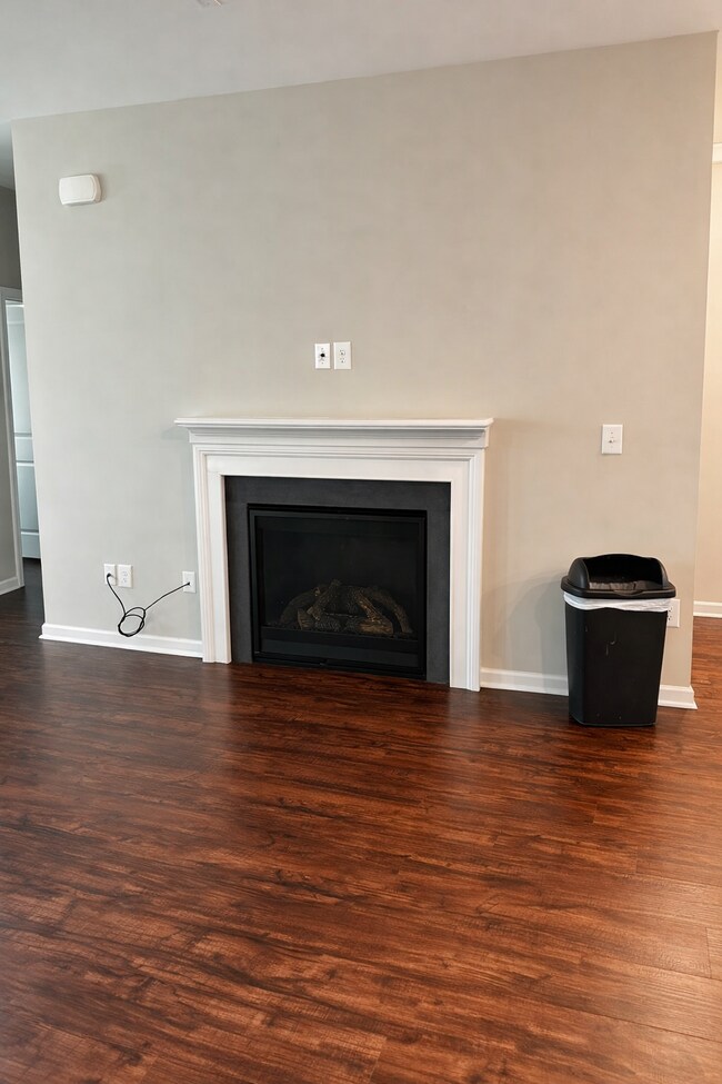 Photo - 1529 Kiln Ct