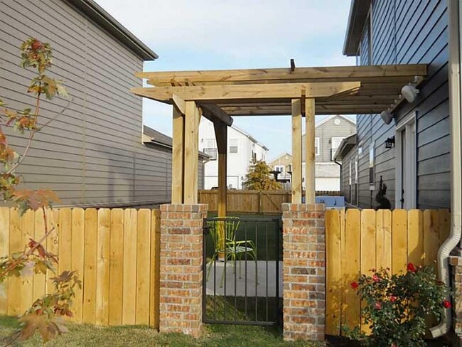 Photo - 538 N Keats Dr