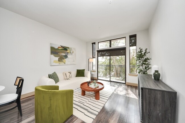 Building Photo - 3800 Main St