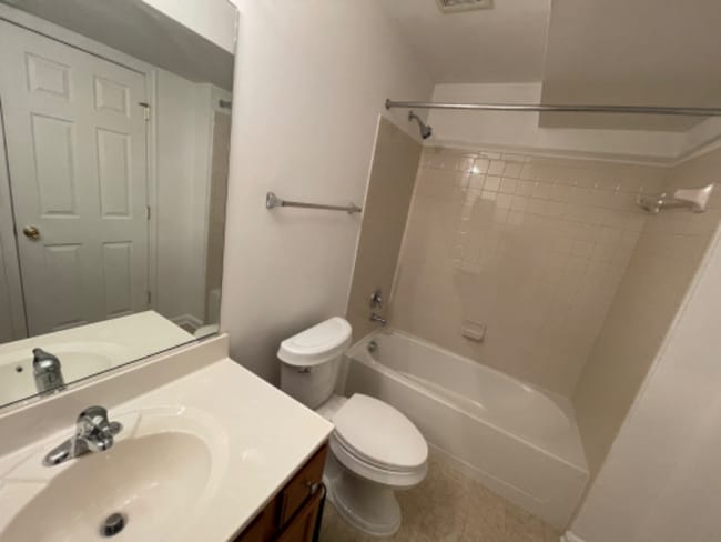 Photo - 27 Trail Ridge Ln