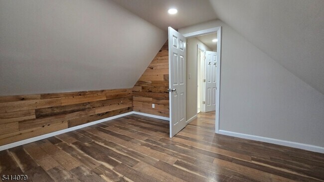 Photo - 411 Lanza Ave Unit 2