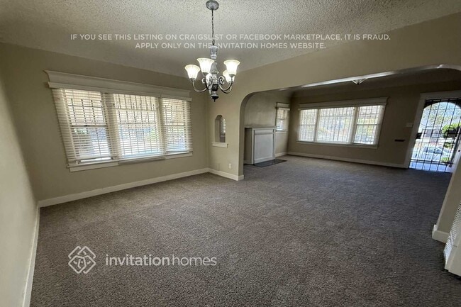 Photo - 3454 W 76th St