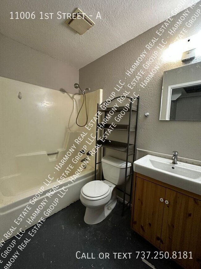 Photo - 11006 1st St Unidad A