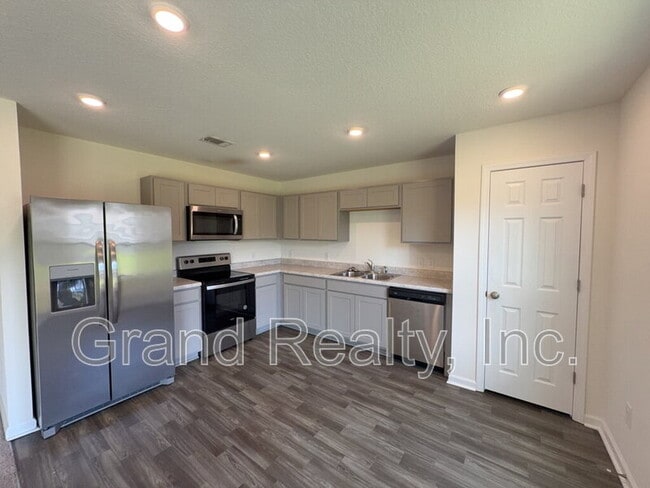Photo - 4316 Jitterbug St