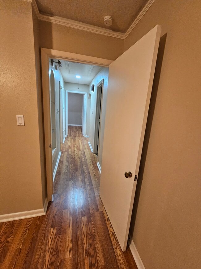 Photo - 526 Heidrich St