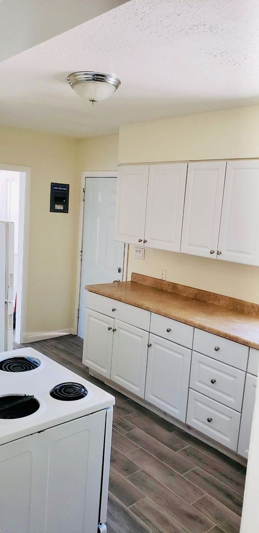 Photo - Charming three bedroom house