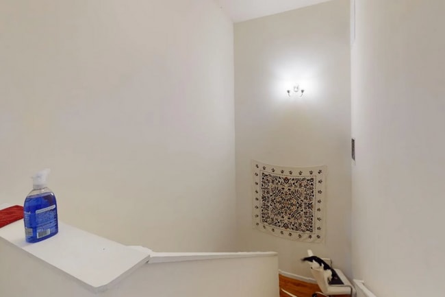 Photo - 1739 W Berks St Unit B