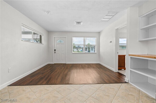 Photo - 27470 Village Garden Way