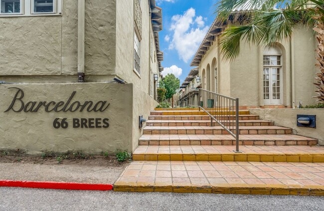 ONE BEDROOM CONDO ALAMO HEIGHTS - ONE BEDROOM CONDO ALAMO HEIGHTS