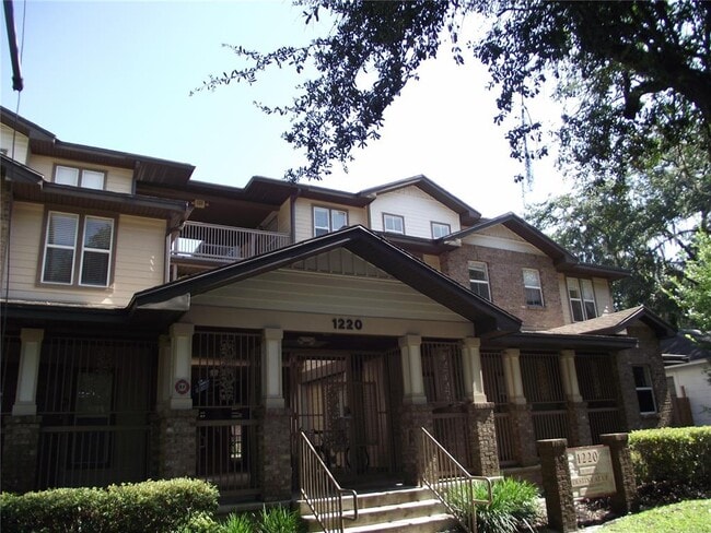 Photo - 1220 SW 1st Ave Unit 211