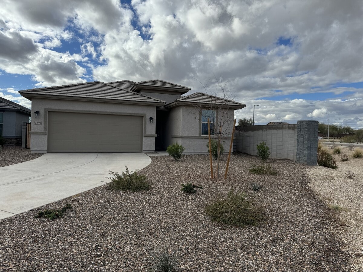 Photo - 27070 N 170th Ln House