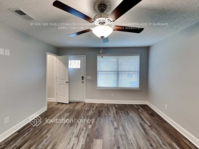 Photo - 838 Cedar Ln