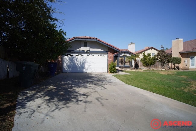Photo - Cute Home in Southwest Bakersfield!