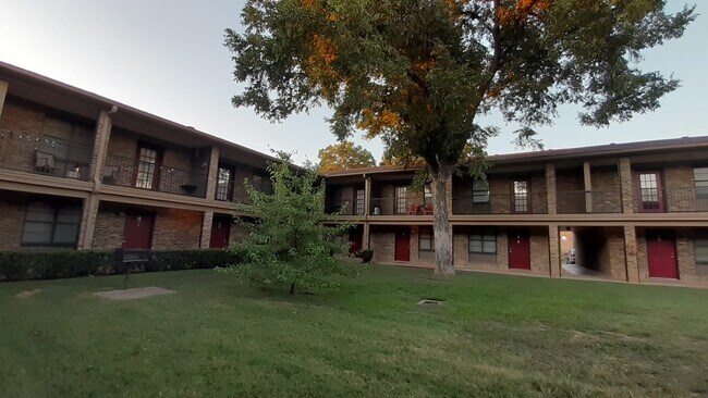 Allen Place Apartments Off Campus Housing Waco Tx Forrentuniversity