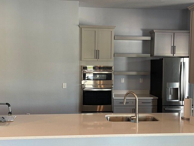Photo - Welcome home to this beautifully maintaine...