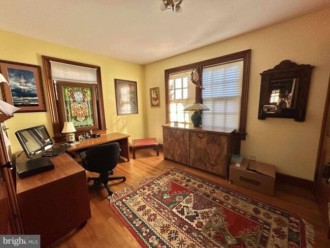 Photo - 1700 N Stafford St