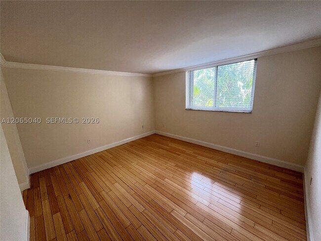 Photo - 1605 Bay 403 Bay Unit 403