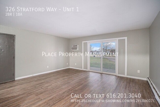 Photo - 326 Stratford Way Unit #1 - Main floor 2 B... Unidad 1