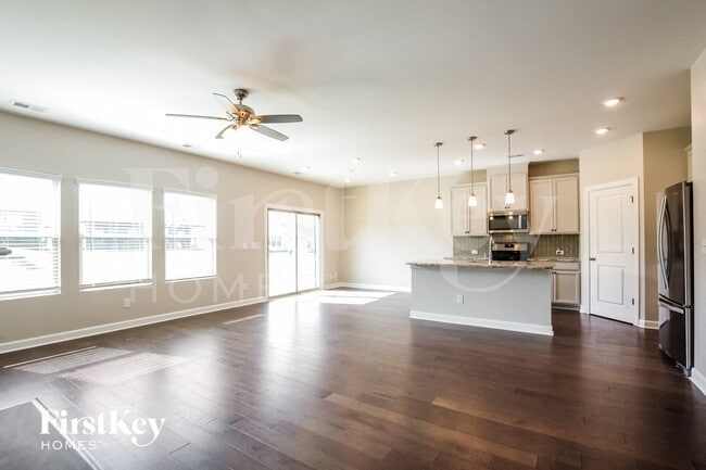 Photo - 3009 Striped Maple Ct