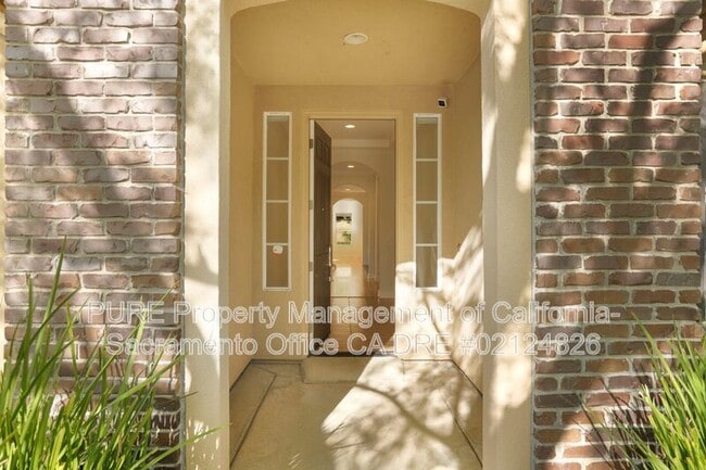 Photo - 1143 Bevinger Dr