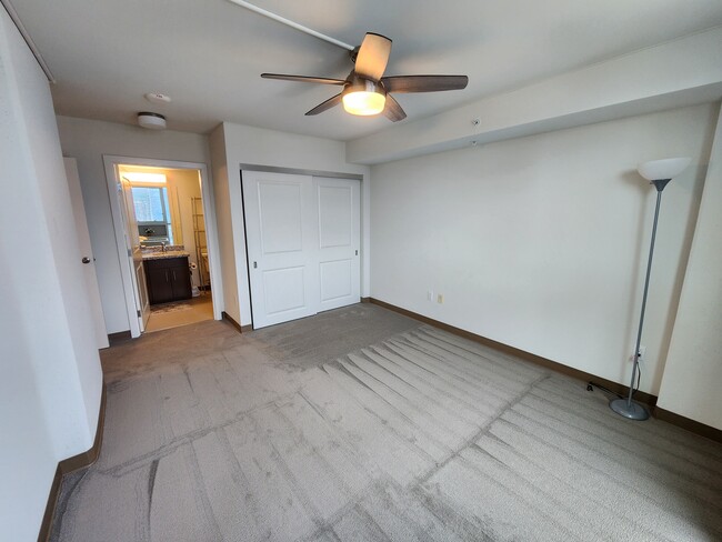 Photo - 988 Halekauwila St Unit 2811