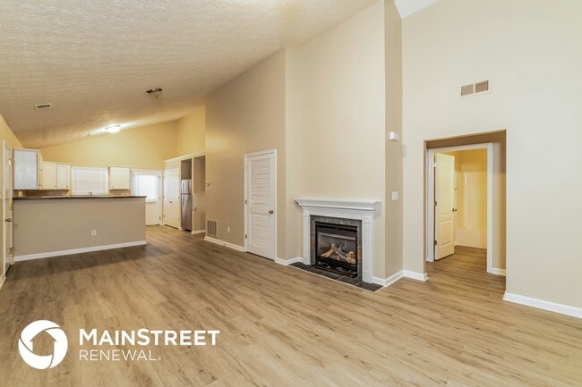 7924 Grandmeadow Ln