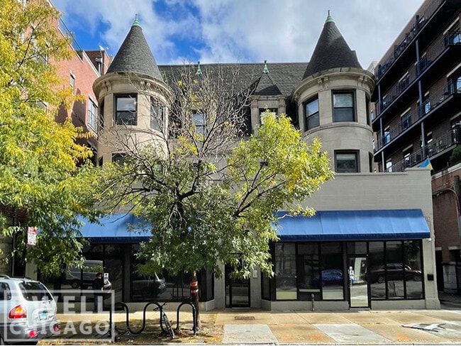 Photo - 4750 N Sheridan Rd Unidad 1