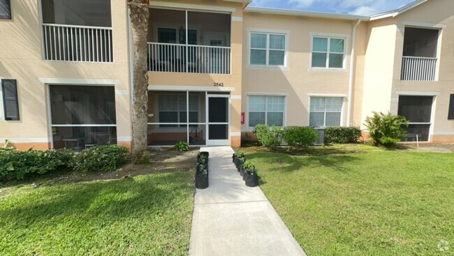 Building Photo - Palm Estates - Lake View Rental