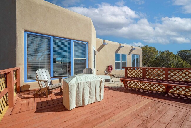 Photo - 6 Fonda Way Unit ID1313830P