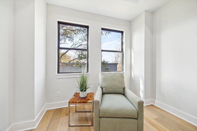 Photo - 2209 Stevens St