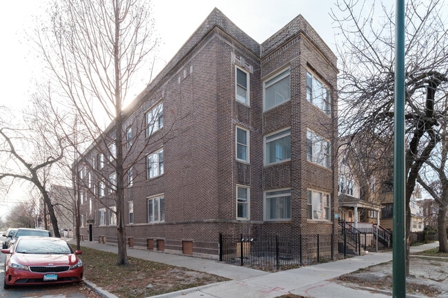 Building Photo - 3101 W Leland Ave Unit 2
