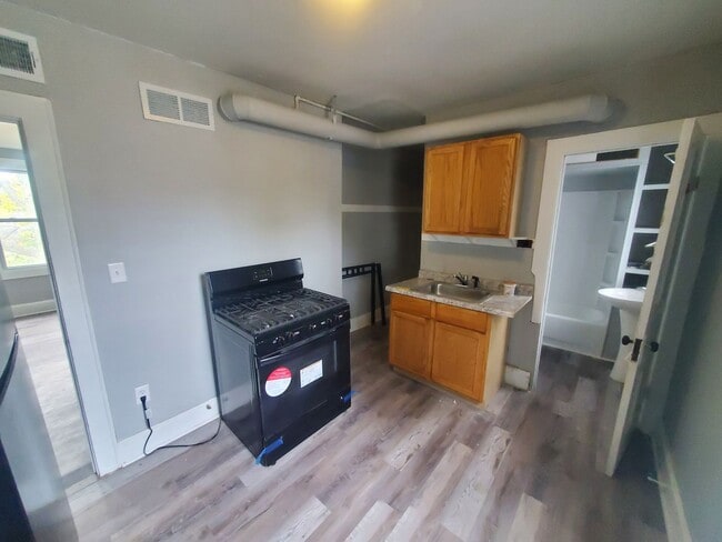 Photo - 3921 14th Ave Unit UPPER REAR-  3