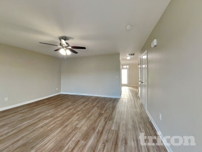 Photo - 1110 Langston Dr