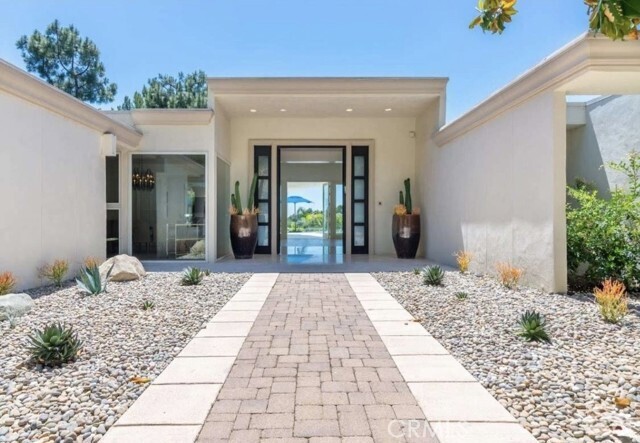 Building Photo - 1625 Loma Vista Dr Rental