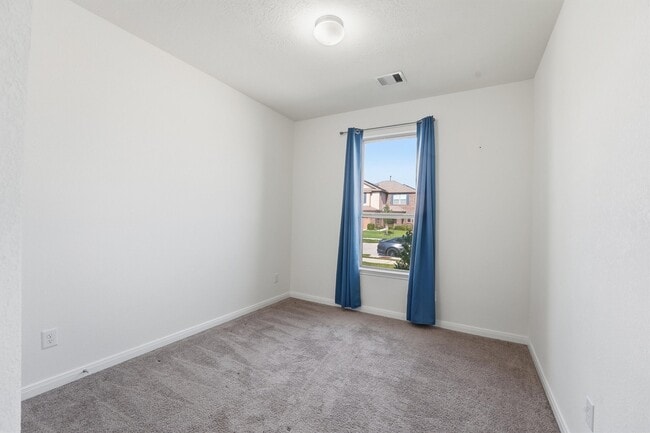 Photo - 4915 Gazelle Leap Ln