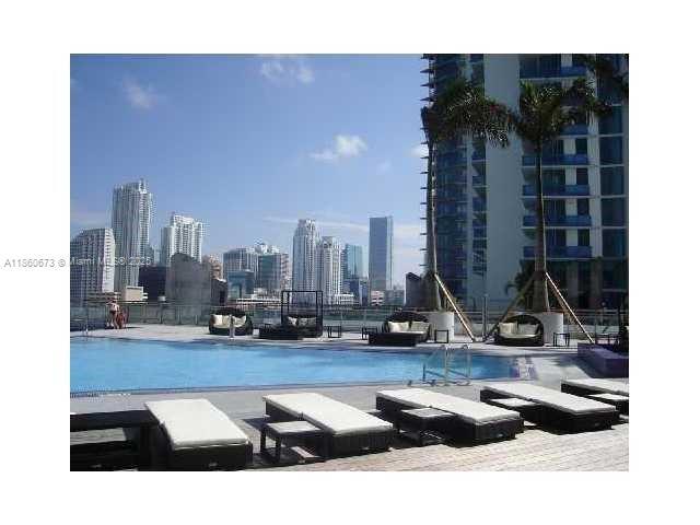 Photo - 90 SW 3rd St Unidad TH307