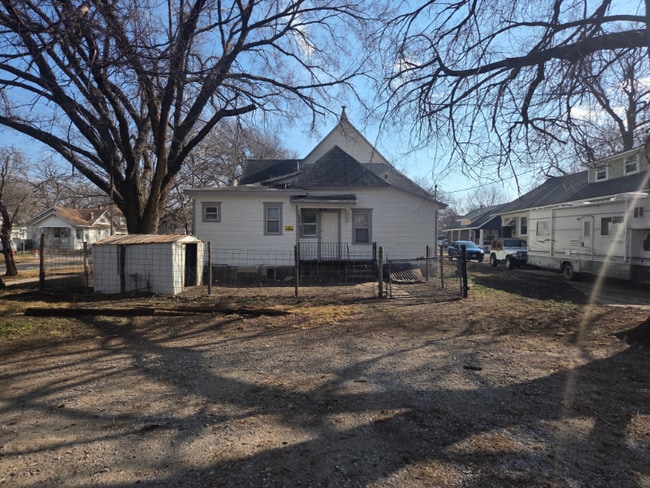 Photo - 157 N Estelle St