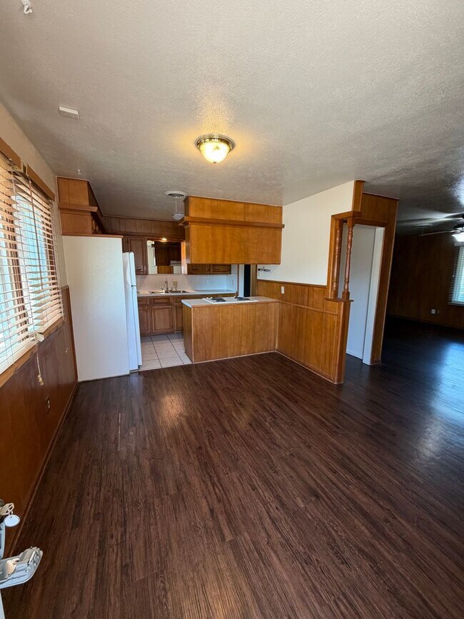 2410 33rd St Unidad B