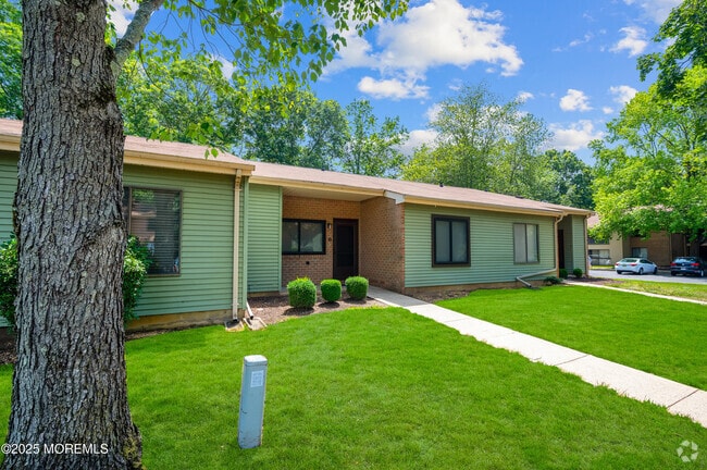 Building Photo - 222 Medford Ct Rental