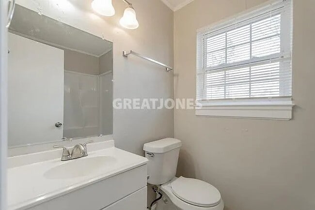 Photo - 1205 Widgean Dr