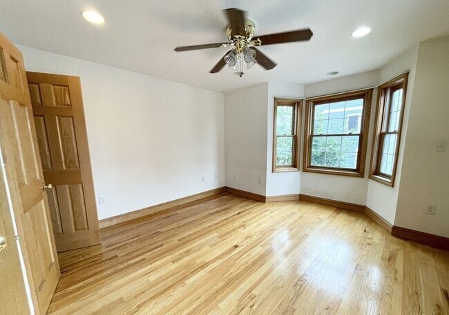 Photo - 241 W 3rd St