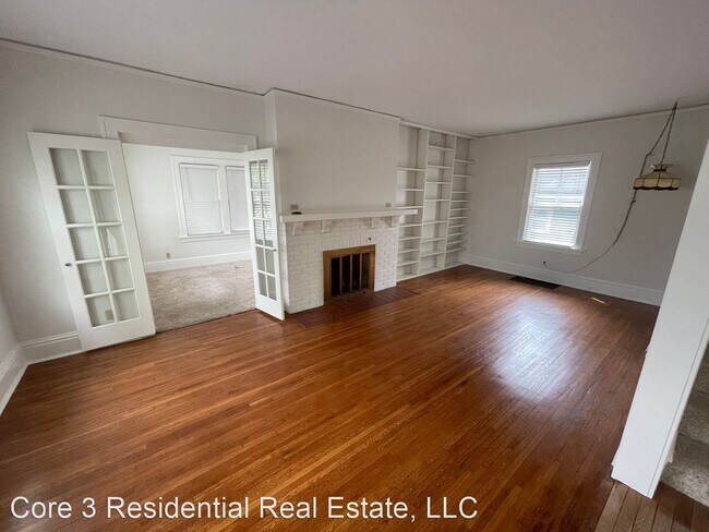 Photo - 3 br, 2.5 bath House - 1701 E. Washington