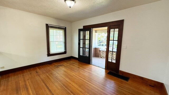 Photo - EAST SIDE UPDATED 3 BEDROOM CRAFTSMAN STYLE HOME AVAILABLE NOW!